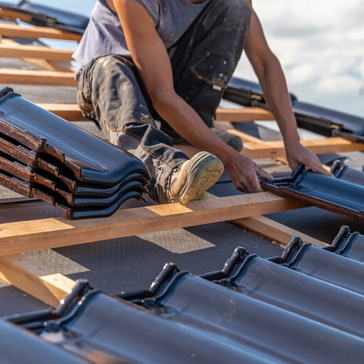 Standard Roof Maintenance in Hollywood